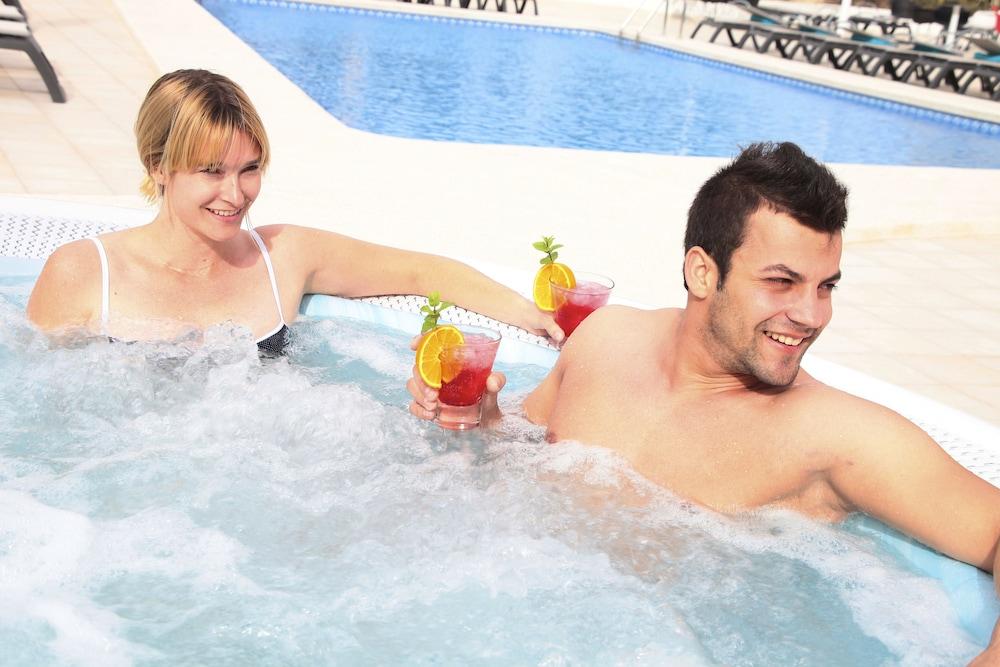 Flamingo Beach Resort - Adults Recommended Бенидорм Екстериор снимка